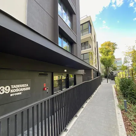 Vistula Avenue Free Parking Apartment